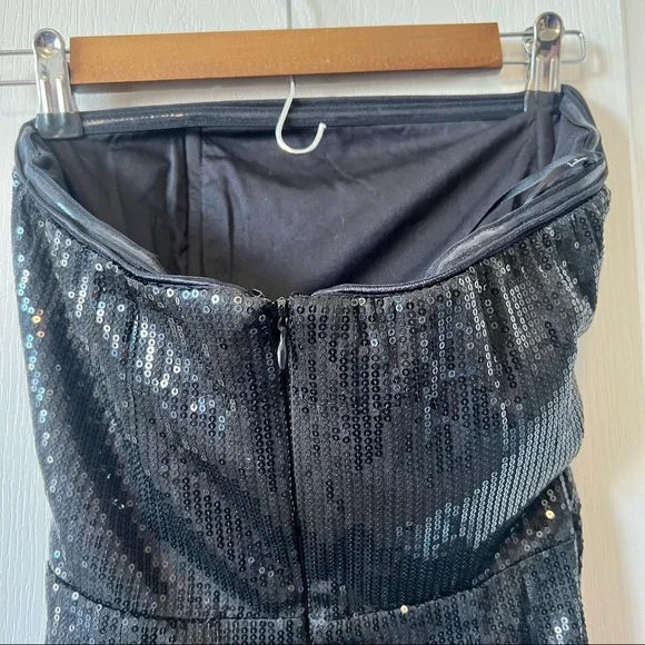 LULU’S Strapless Sequin Gown With Ruffled Waist—SZ. Small - Picture 12 of 15